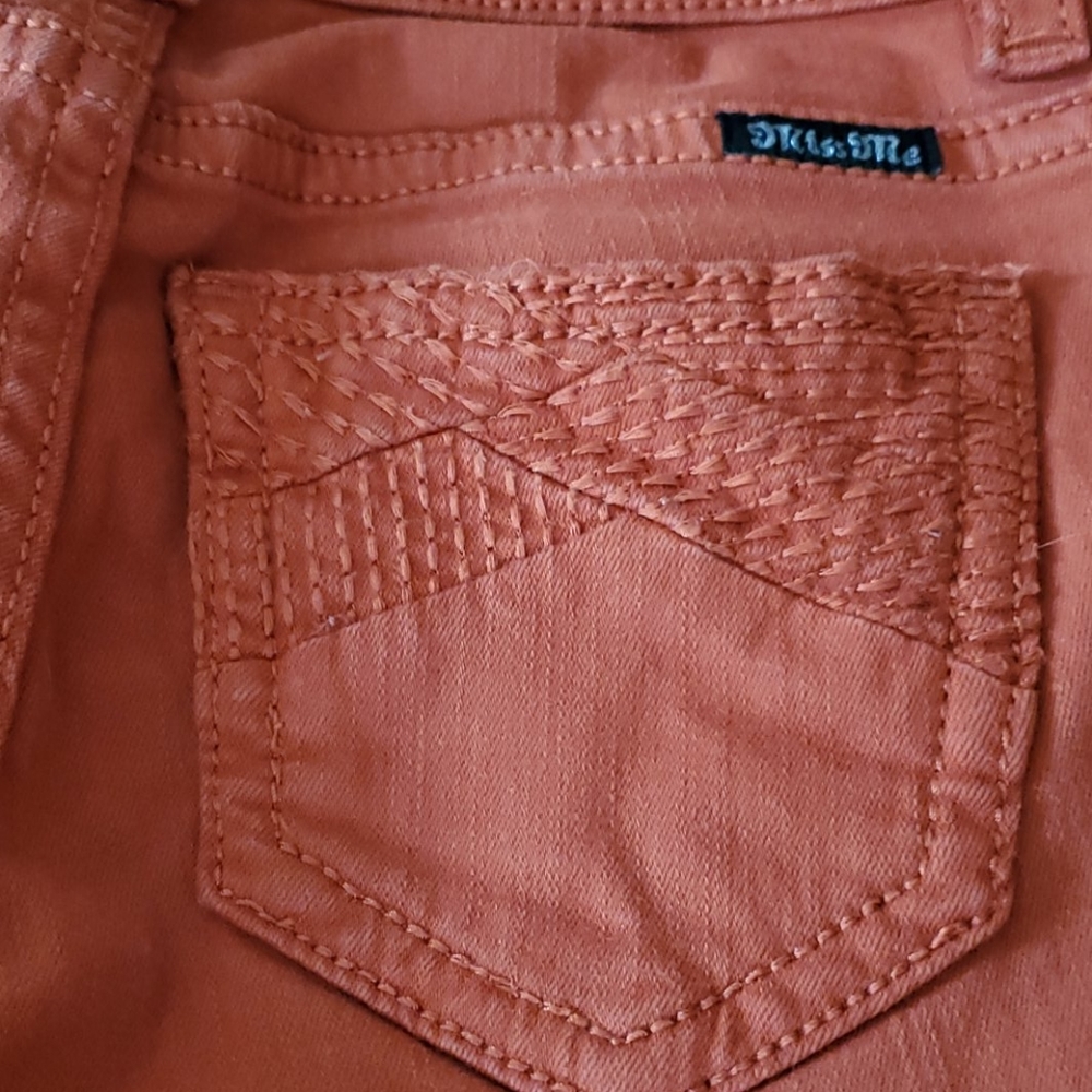 Size 25 skinny miss me jeans burnt orange